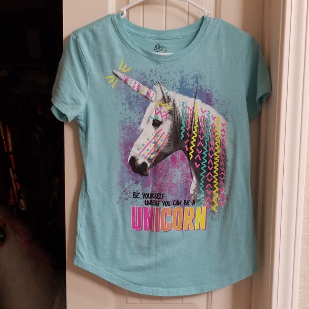 Adorable  girls unicorn top
